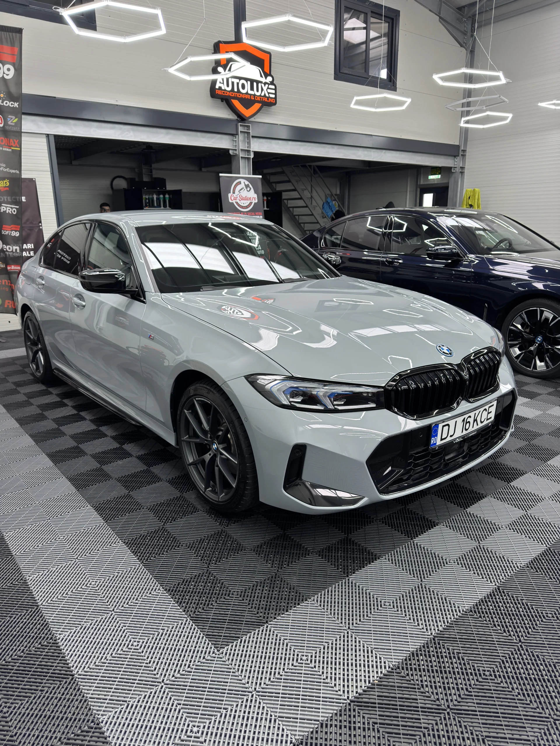 Polish caroserie auto - Lustruit și restaurare vopsea detailing Craiova
