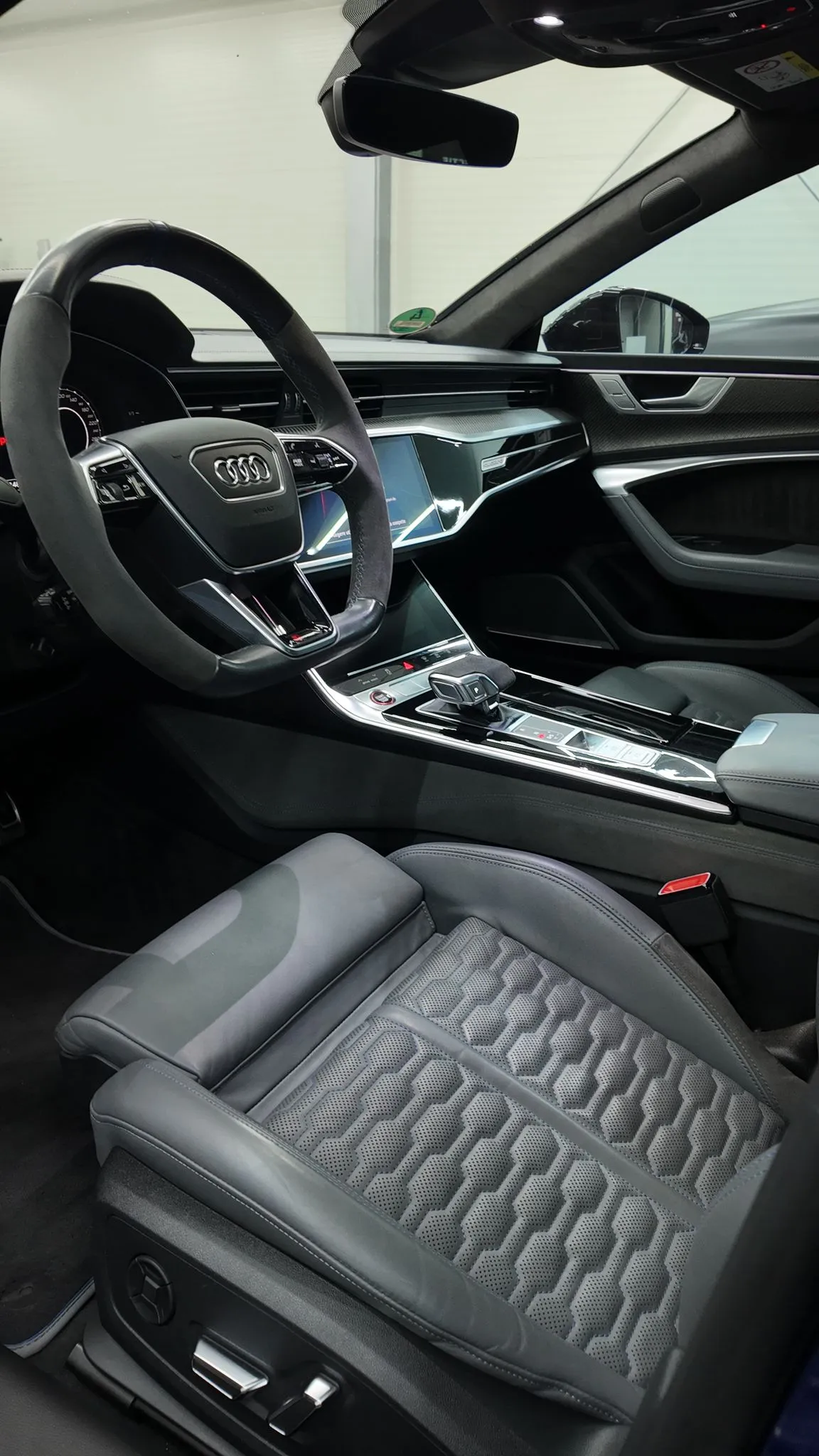 Curățare, hidratare și protecție piele scaune cu ceramică - Detailing interior auto Craiova